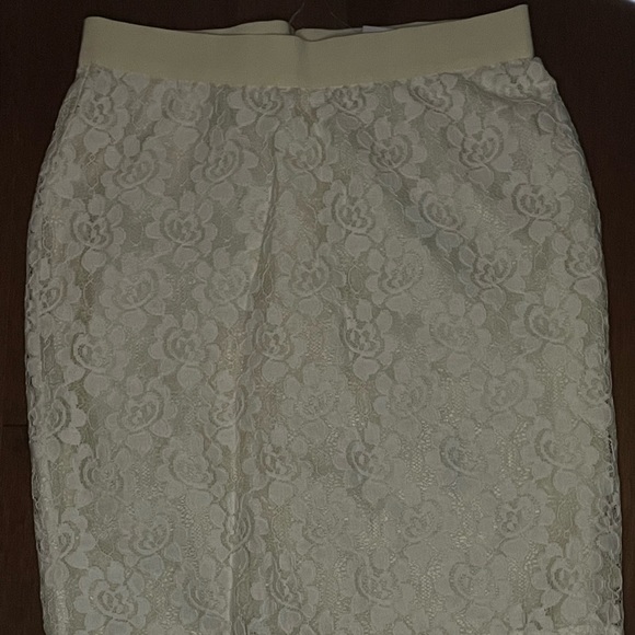 Pure Alfred Sung White Mini Skirt - Picture 1 of 1